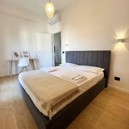 Juliet's Apartment *